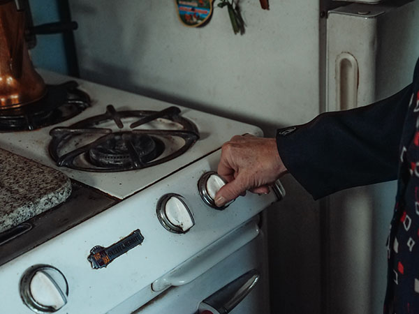 remove stove knobs